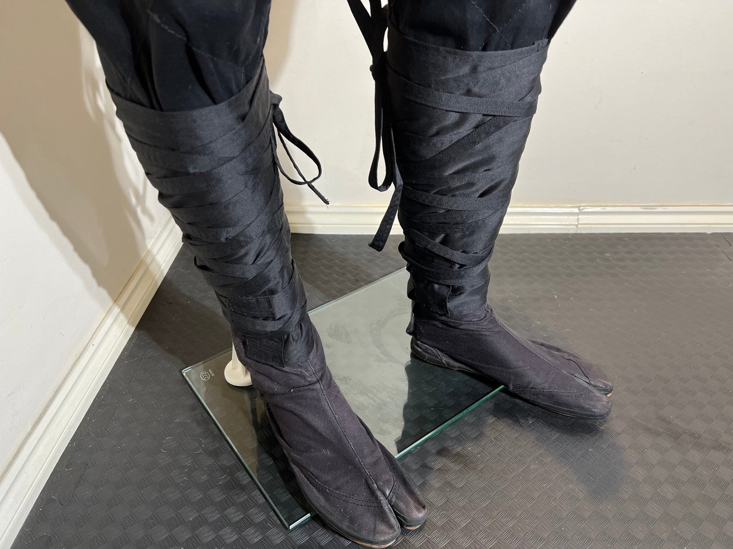 Kyahan - Gaiter Bandage StyleRight Side